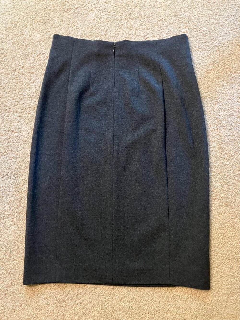 Ann Taylor Ponte Pencil Skirt, Size 4, Dark Gray - Picture 2 of 4